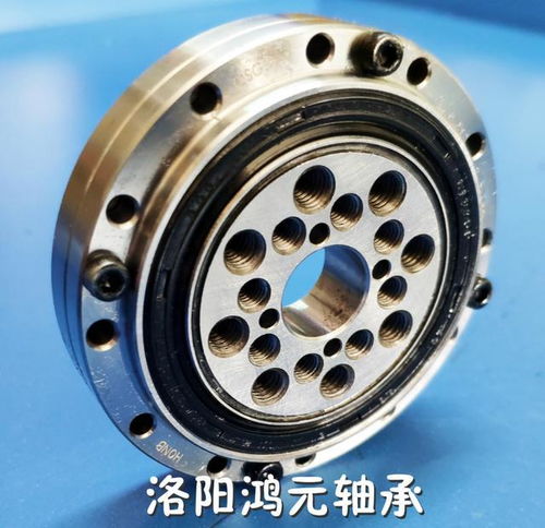 鴻元軸承 精密制造，賦能高端裝備——聚焦交叉滾子軸承、機器人軸承與YRT轉臺軸承